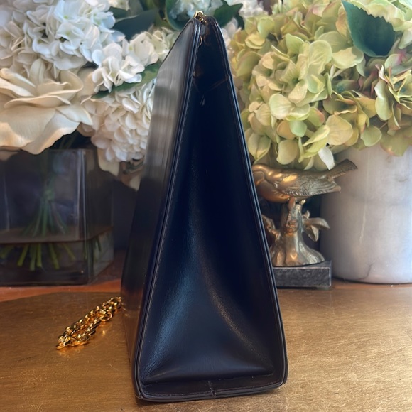 Salvatore Ferragamo Gancini Brown Leather Shoulder Bag P21 | RARE COLOR! - Picture 6 of 16